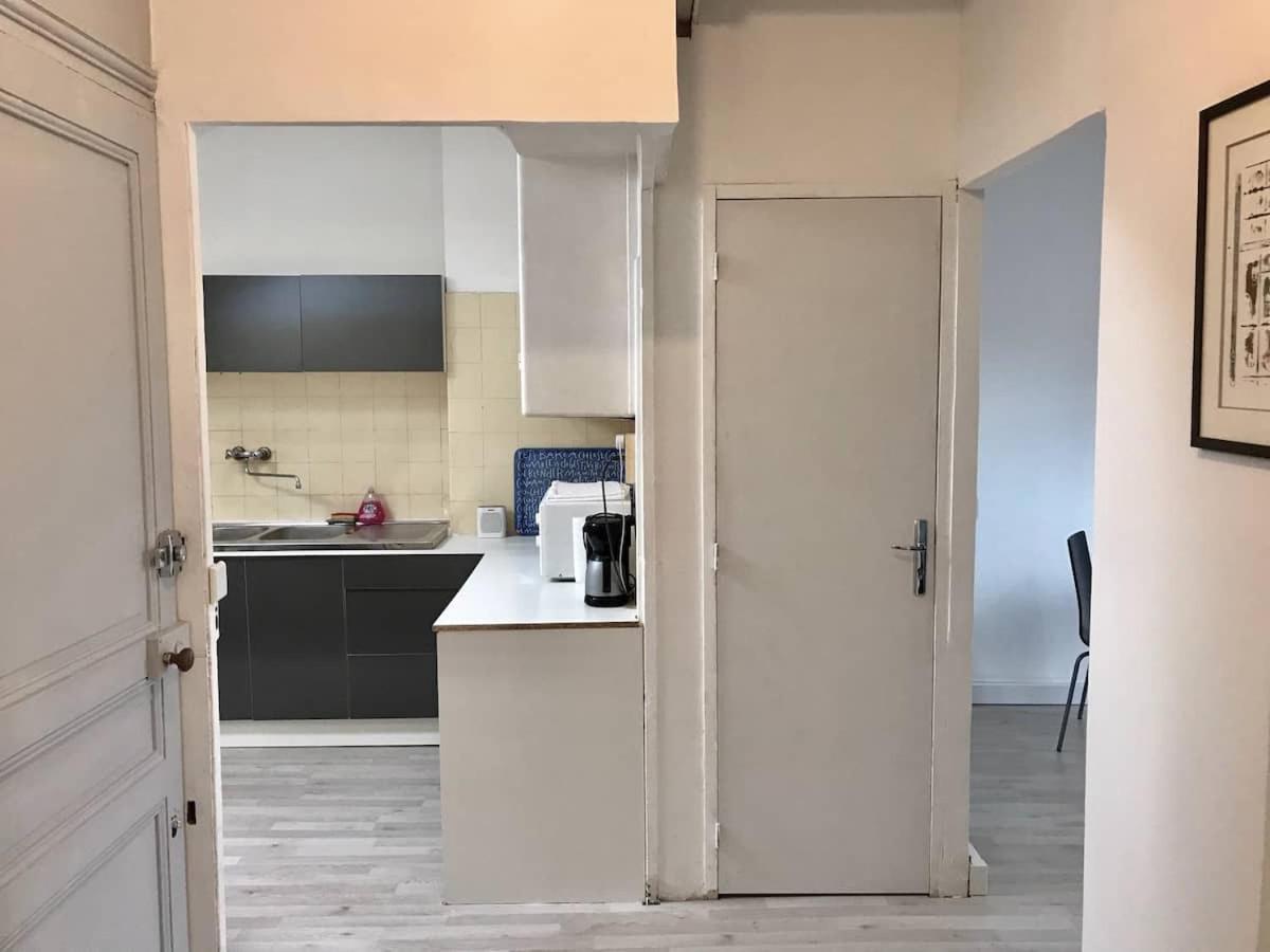 Appartement Simple Sur Argenteuil, Proche Paris Luaran gambar